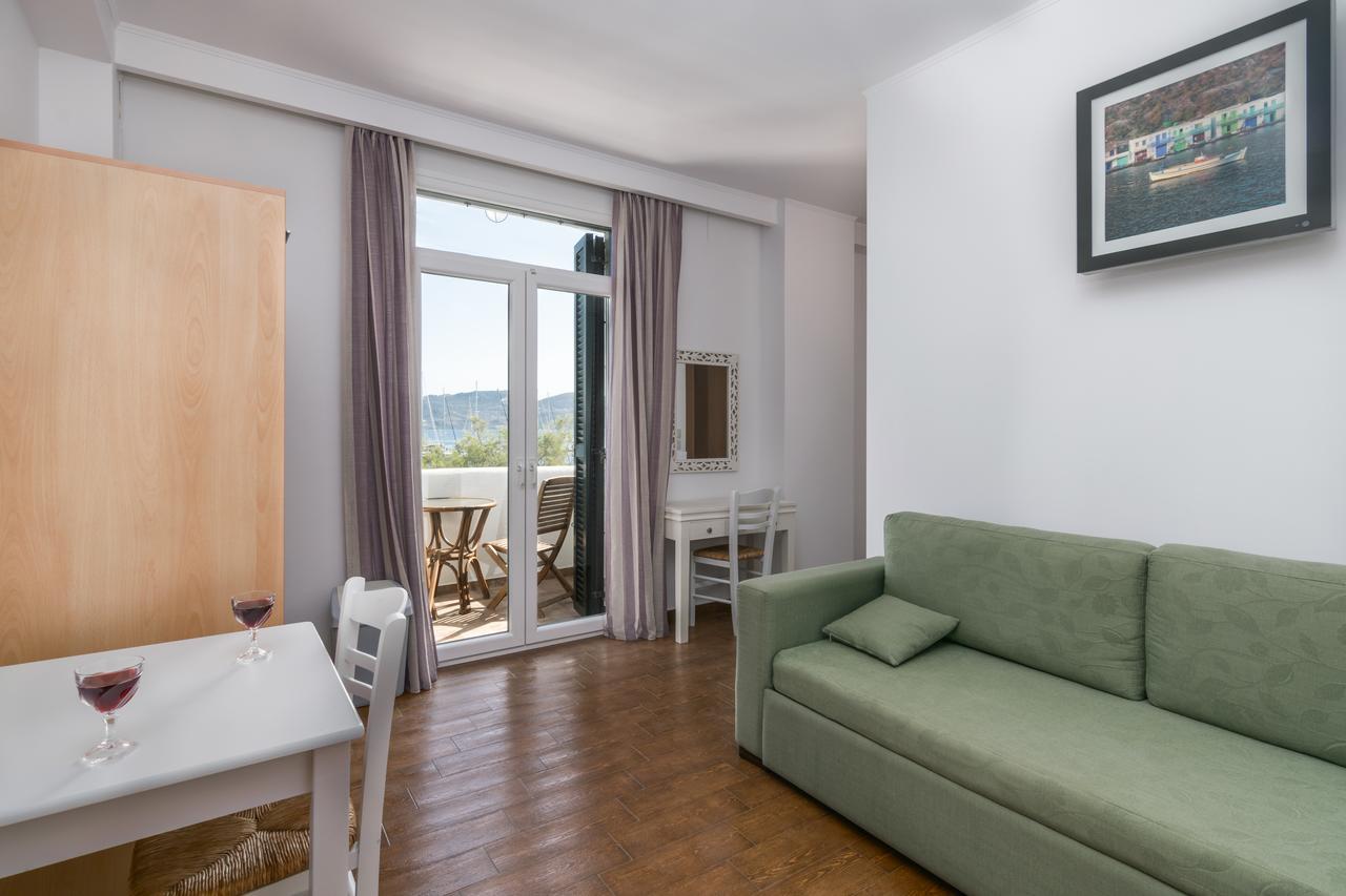 Malion Rooms Adamantas Eksteriør billede