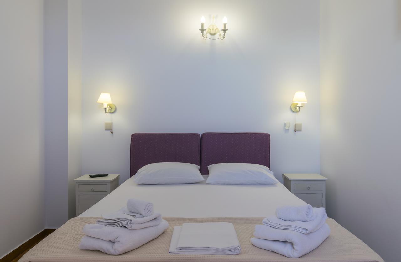 Malion Rooms Adamantas Eksteriør billede