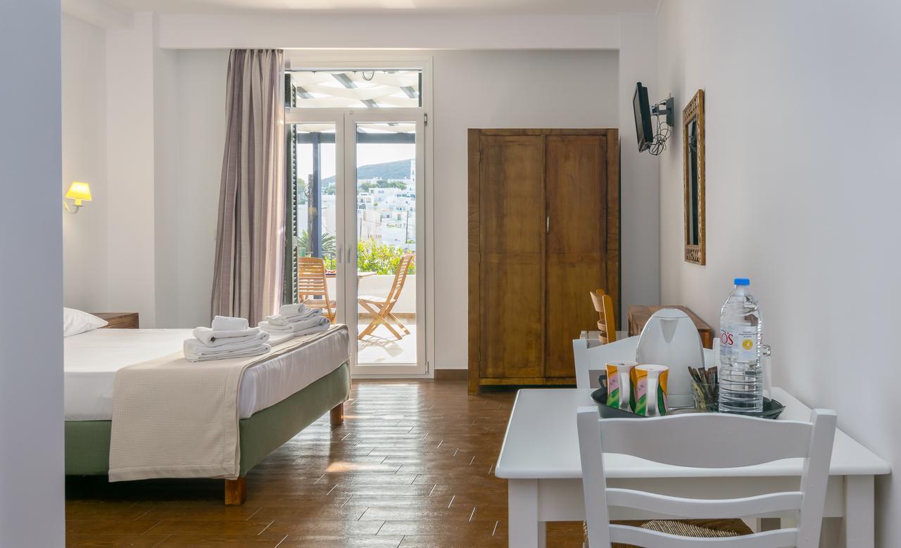Malion Rooms Adamantas Eksteriør billede