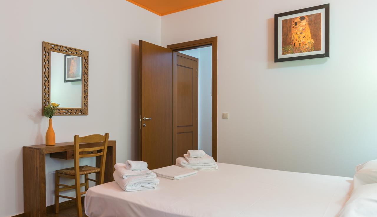 Malion Rooms Adamantas Eksteriør billede